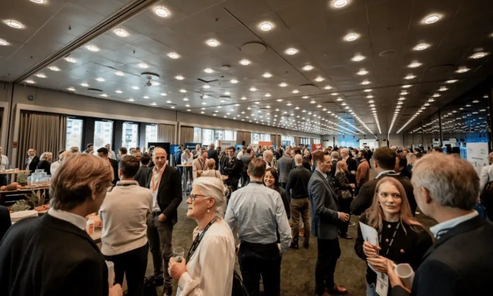 Image of networking at previous banking event