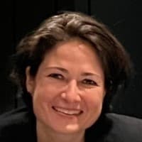 Nadine Kari