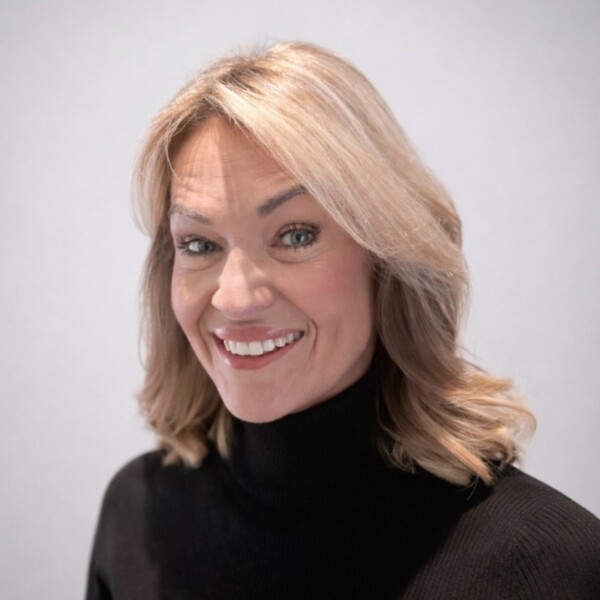 Kirsty Hart 