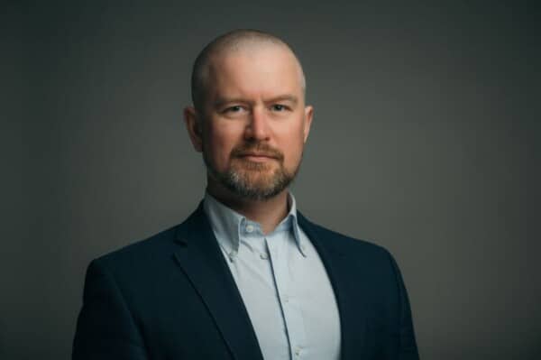 Simen Austrått